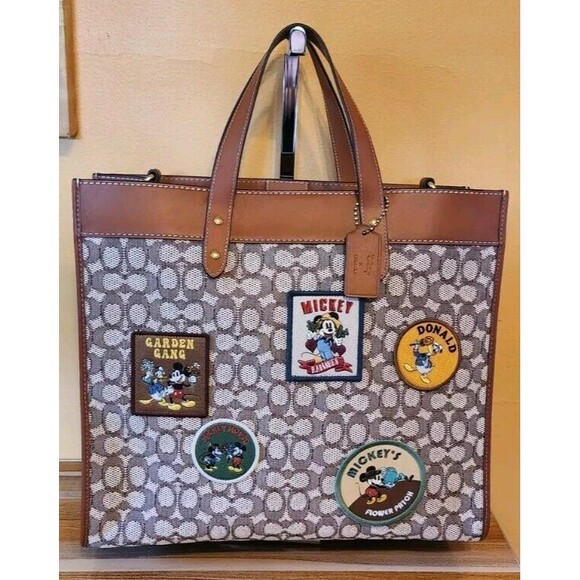 Disney x Coach Field Tote 40 In Signature Textile Jacquard Patches Tote -Nwot - Picture 1 of 15